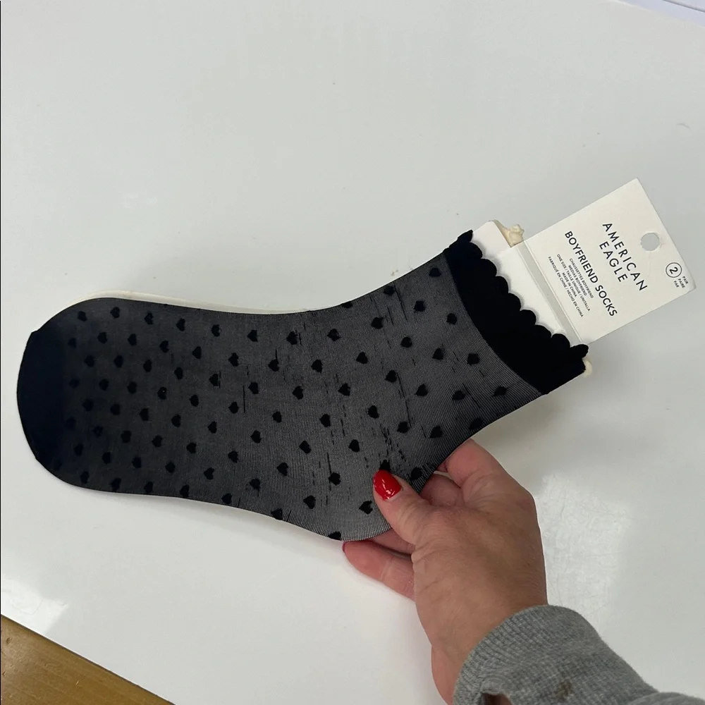 NWT American Eagle Women’s Sheer Boyfriend Socks 2-Pack